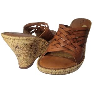 BORN Drilles Wedge Platform Sandals Leather Braided Strap Brown Tan Sz 9